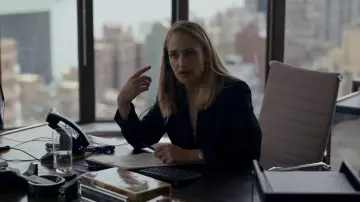 Hobbs London Elize Jack­et worn by Regan (Jemima Kirke) as seen in City on Fire (S01E04)