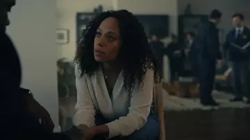Amanda Uprichard Long Sleeve Hera Bodysuit worn by Vivienne (Rosalind Eleazar) as seen in Class of '09 (S01E03)