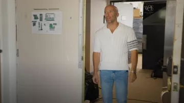 Thom Browne White Cot­ton Po­lo worn by Jason Oppenheim as seen in Selling Sunset (S06E06)