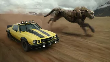 Chevrolet Camaro de 1975 vue dans Transformers: Rise of the Beasts