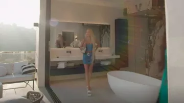 Sandalias de cuero Wolfe desnudas usadas por Christine Quinn como se ve en Selling Sunset (S04E04)