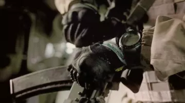 Tactical watch worn by Sergeant John Kinley (Jake Gyllenhaal) as seen in The Covenant movie