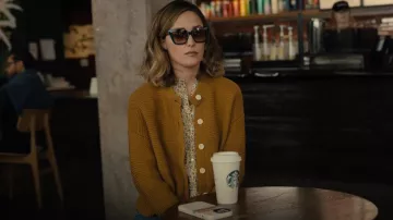 Alex Mill Nico Chunky Cardigan worn by Sylvia (Rose Byrne) as seen in Platonic (S01E01)