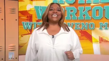 Forever 21 Active Ruched-Sleeve Windbreaker usado por Sherri Shepherd visto en Sherri el 11 de mayo de 2023
