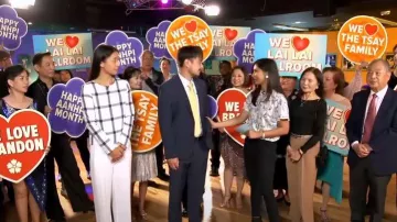 Prabal Gurung Brushstroke Floral Top porté par vu dans Good Morning America le 26 mai 2023