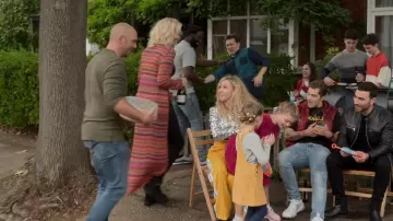 Marques’Almeida Multi Stripe Maxi Fine Ribbed Cardigan porté par Rebecca Welton (Hannah Waddingham) vu dans Ted Lasso (S03E12)