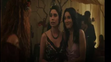 Sandro Luana Graphic MIdi Robe portée par Addy (Rachel Colwell) vue