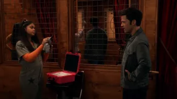 Pistola Grover Jumpsuit worn by Millicent(Jaidyn Triplett) as seen in iCarly (S03E02)