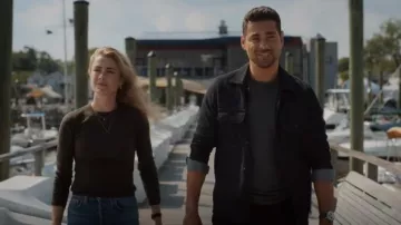 Rag & Bone Emory Ribbed Merino Sweater worn by Michaela Stone (Melissa Roxburgh) as seen in Manifest (S04E13)