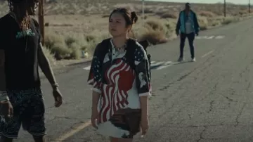 80s Vintage Usa T-Shirt worn by Emma (Christine Ko) as seen in DAVE (S03E06)