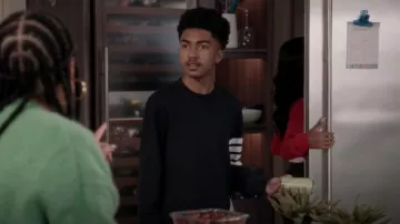 Sweat-shirt en coton Thom Browne Four Bar Intarsia Stripe porté par Jack Johnson (Miles Brown) en noirâtre (S08E01)