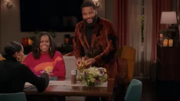 Pantalon velours imprimé Etro Paisley porté par Andre 'Dre' Johnson (Anthony Anderson) vu en noirâtre (S08E01)