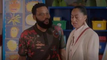 Polo Scotch et Polo Polo léger en maille Jacquard porté par Andre 'Dre' Johnson (Anthony Anderson) vu en noirâtre (S08E10)