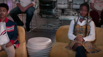 Maje Tartan Plaid Cropped Top porté par Diane Johnson (Marsai Martin) vu en noir-ish (S08E06)