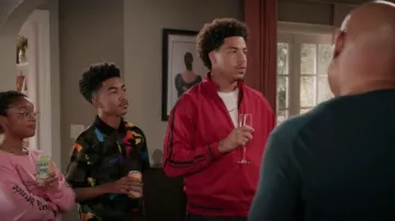 Veste de balle Ovadia & Sons portée par Andre Johnson, Jr. (Marcus Scribner) en noirâtre (S08E09)