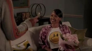 Prince Peter Smiley Cropped Tee worn by Olivia Lockhart (Katlyn Nichol) as seen in black-ish (S08E09)