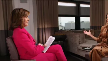 Michael Kors Crepe Cigarette Pants in Fuchsia worn by Hoda Kotb as seen in Today on June 6, 2023