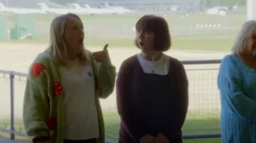 Shein Ezwear Plus Mushroom Pattern Drop Shoulder Cardigan porté par Iwan Carrington comme on le voit dans Sort Your Life Out With Stacey Solomon (S02E03)