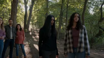 Lauren Ralph Lauren Plaid Cotton Twill Camisa usada por Olive Stone (Luna Blaise) como se ve en Manifest (S04E20)