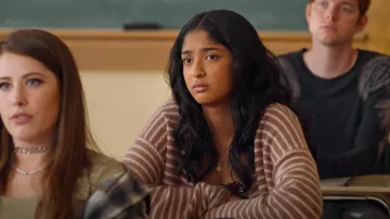 Theory Stripe Box Cash­mere Cardi­gan worn by Devi Vishwakumar (Maitreyi Ramakrishnan) as seen in Never Have I Ever (S04E06)