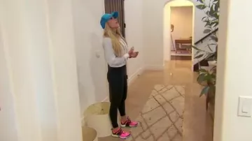 Lululemon Align™ High-Rise Pant usado por Jennifer Pedranti como se ve en The Real Housewives of Orange County (S17E01)