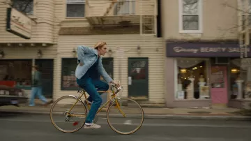 Zapatillas Vans Classic Slip-On Checkerboard usadas por Jonny (Levon Hawke) como se ve en The Crowded Room (Temporada 1 Episodio 1)