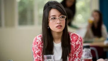 GAP Maternity Pink and White Floral Cropped Cardigan worn by Angela (Christian Serratos) in The Twilight Saga: New Moon
