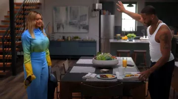Oscar de la Renta Crepe Pantalones de pierna ancha usados por Fatima(Crystal Renee Hayslett) como se ve en Tyler Perry's Sistas (S06E02)