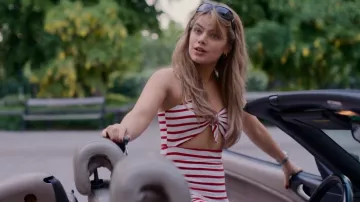 Forever 21 Striped Tie Front Midi Dress usado por Lollo Millkvist (Alva Bratt) como se ve en Barracuda Queens (S01E01)