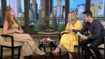 Et Ochs Hudson Corset Bustier Wide Leg Jumpsuit worn by Brooke Shields as seen in LIVE with Kelly and Mark on June 2, 2023