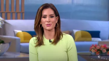 Frame Mix Rib Sweater worn by Rebecca Jarvis as seen in Good Morning America on June 8, 2023
