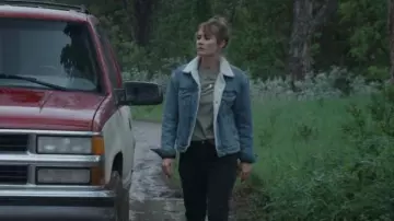 Levis Original Sherpa Trucker Jacket porté par Marybeth Pickett (Julianna Guill) comme on le voit dans Joe Pickett (S02E03)