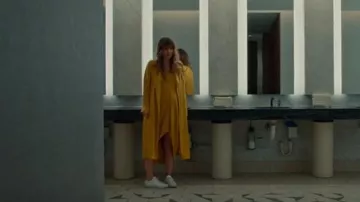 Hatch The Riviera Dress worn by Ava Bartlett (Kaley Cuoco) as seen in Based on a True Story (S01E04)
