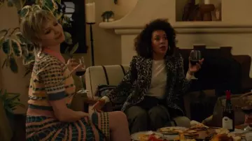 Diane von Furstenberg Jenny Sweater worn by Serena (Annabelle Dexter-Jones) as seen in Based on a True Story (S01E01)