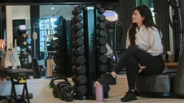 Adidas 4D Runner usada por Kylie Jenner como se ve en The Kardashians (S03E04)