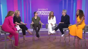 Michael Kors Crepe Cigarette Pantalones usados por Hoda Kotb como se ve en Today with Hoda & Jenna el 15 de junio de 2023