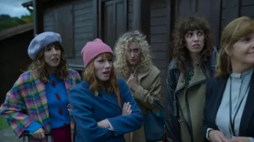 Benetton Multi Madras Coat worn by Carmen (Paula Malia) as seen in Valeria (S03E01)