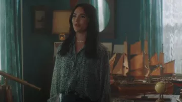 Maje Cenaza Floral-Print Recycled-Polyester-Blend Shirt worn by Bess Marvin (Maddison Jaizani) as seen in Nancy Drew (S04E03)