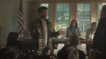 H&M Twill Overshirt worn by Ned 'Nick' Nickerson (Tunji Kasim) as seen in Nancy Drew (S04E03)