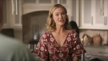 BB Dakota Wild Spirit Dress worn by Maisy-May (Julia Stiles) as seen in The Lake (S02E06)