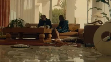 Tekla Uni­sex Striped Hood­ed Ter­ry Cot­ton Robe worn by Mazey Day (Clara Rugaard) as seen in Black Mirror (S06E04)