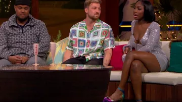 Kurt Geiger London Pierra Rainbow Metallic Leather Ankle Strap Platform Sandalias usadas por Indiyah Polack como se ve en Love Island: Aftersun