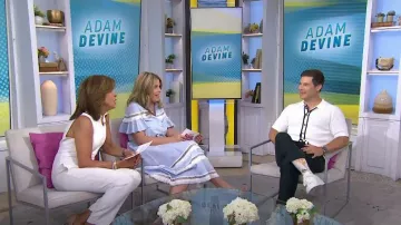 Reiss Icon Che Knitted T-Shirt worn by Adam DeVine as seen in Today  with Hoda & Jenna on June 20, 2023