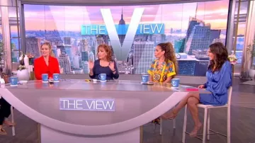 Cara Cara Portofino Camisa de sarga con estampado floral usada por Sunny Hostin como se ve en The View el 20 de junio de 2023