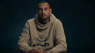 Nike Kyrie Irv­ing Pullover Hood­ie worn by Nick Kyrgios as seen in Break Point (S01E06)
