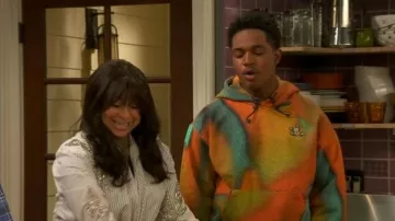 Nike Therma-Fit Graphic Pullover worn by Booker Baxter (Issac Ryan Brown) as seen in Raven's Home (S06E09)