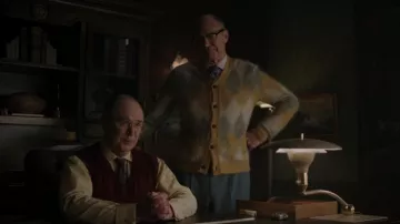Todd Snyder Argyle Cardigan vu dans Riverdale (S07E12)