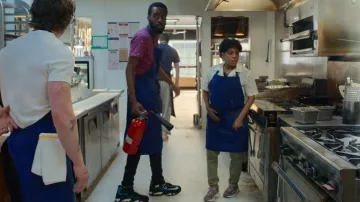 Nike Air Griffey Max 1 worn by Gary 'Sweeps' Woods (Corey Hendrix) as seen in The Bear (S01E08)