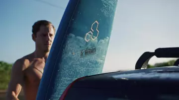 Channel Islands Planche de surf utilisée par Harrison (Lewis Pullman) comme on le voit dans le film Press Play