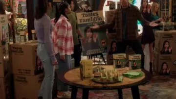 Nike Air Force 1 Fontanka worn by Millecent (Jaidyn Triplett) as seen in iCarly (S03E05)